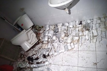 El material estaba bien oculto.