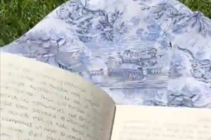 Con ayuda de personas cercanas, Paola ha hecho recuerdos para que su hijo la recuerde cuando no esté.