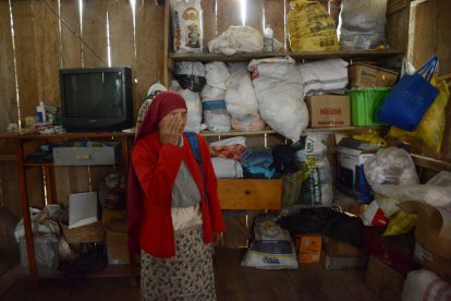 La madre ha empaquetado las cosas de Miryam, para que estas no se destruyan.