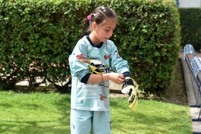 Yuliana Altamirano fue la única niña que llegó a las pruebas.