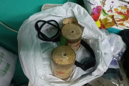 Tres cilindros de explosivo de uso industrial representaban peligro para la comunidad.