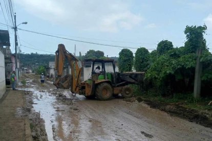 El lodo sigue estando presente en Gatazo, en Esmeraldas.