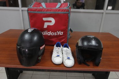 Las evidencias fueron presentadas, entre ellas la maleta de 'delivery'.