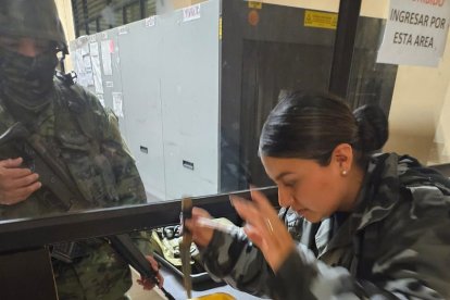 Los objetos que se encontraron en la cárcel de Turi.