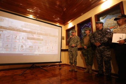 Las FF. AA. expusieron sus resultados.