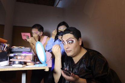 La obra fue sacada de una leyenda y les tomó seis meses prepararla para llevarla al teatro.