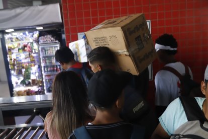 Ciudadanos aprovechan el Carnaval para viajar.