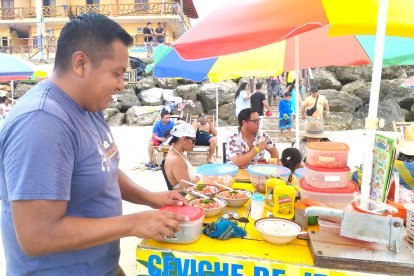 Los comerciantes eran los más felices por la llegada de miles de turistas.