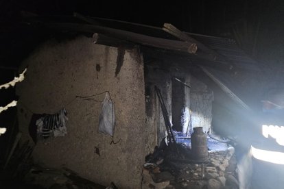 La vivienda se consumió.