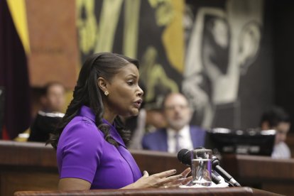 La Fiscal General, Diana Salazar, durante una rendición de cuentas en la Asamblea Nacional.