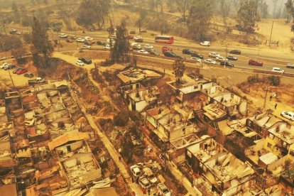 Los ecuatorianos afectados necesitan materiales de construcción.