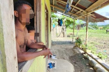 Pablo vive en una casa humilde en el sur de Esmeraldas. Convive con su nieta.