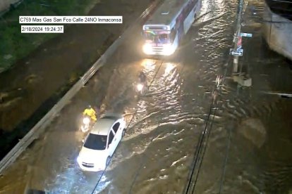 Las cámaras de seguridad captaron la situación de Guayaquil.