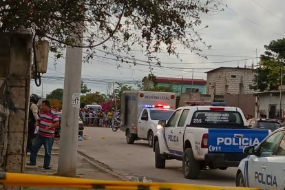 La tarde del martes 20 de febrero asesinaron a tres hombres en un sector del barrio  Eugenio Espejo.