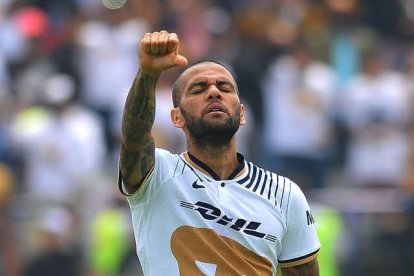 E exfutbolista Dani Alves fichó por Pumas de la Liga MX a mitad de 2022