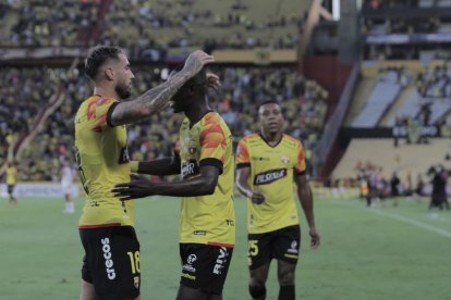 Con gol de Corozo, Barcelona está arriba en el marcador.