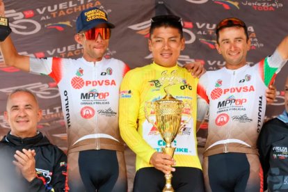 El tricolor ya tuvo su primer buen resultado con la plantilla azteca en la Vuelta a Táchira.