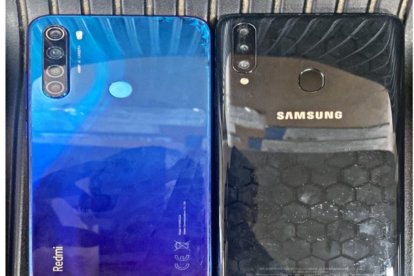 Los celulares con los que enviaban los mensajes extorsivos.