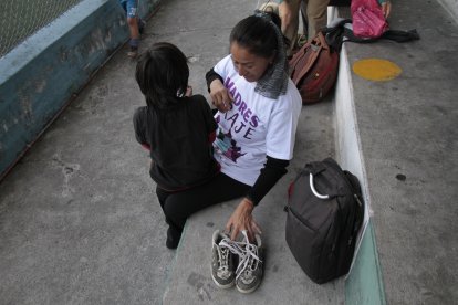 Anabel se reparte entre  el seguimiento del proceso judicial y el cuidado de su nieto.