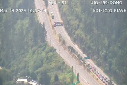 Esta emergencia ha generado gran congestión vehicular en la capital.