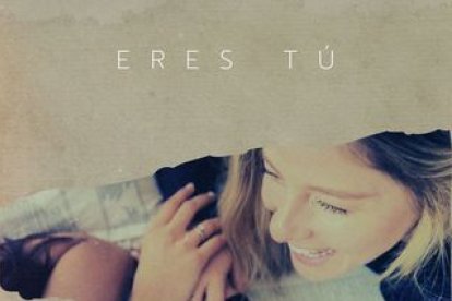 Portada del sencillo 'Eres tú' de Nikki Mackliff.
