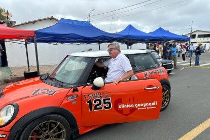 La Copa se llama Dr. Roberto Gilbert, que tendrá varios autos en competencia.