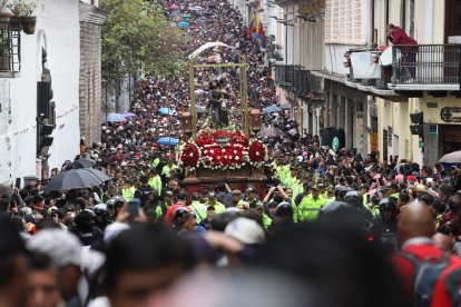 Procesión del Jesús del Gran Poder en Quito.