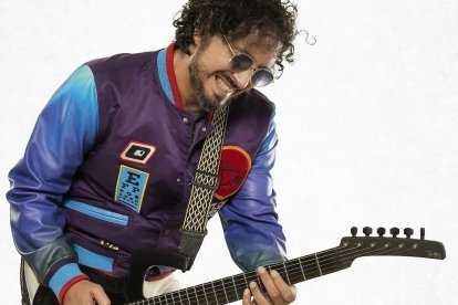 Douglas Bastidas es el vocalista histórico de Tranzas.