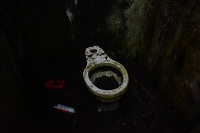 En los baños de esta propiedad antigua se escuchan gritos de niños.