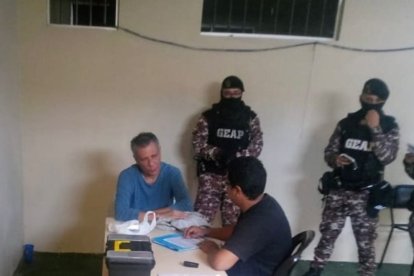 Glas busca dejar la cárcel de máxima seguridad.