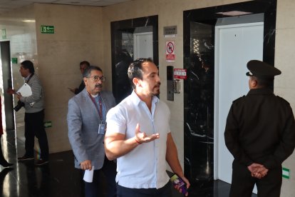 Jonathan Parra, presidente de la Comisión de Relaciones Exteriores, está al frente de la convocatoria a los ministros.