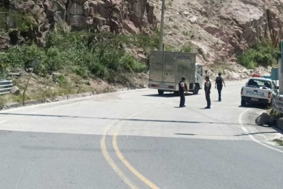 Los cuerpos de las víctimas mortales fueron trasladados al Centro Forense de Loja.