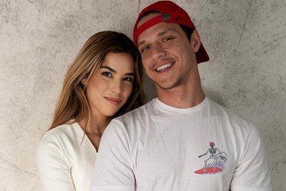 Joshi Lucero tiene una relación sentimental con Arturo León, a quien conoció en BLN.