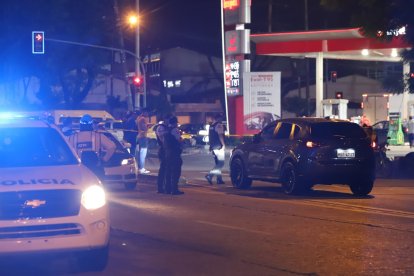 Personal de Policía llegó al sitio del hecho violento.