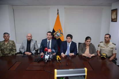 El ministro ofreció una rueda de prensa.