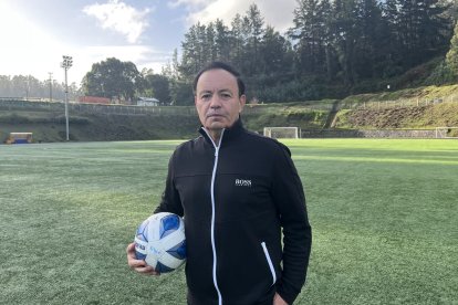 El entrenador y representante chileno Óscar del Solar conoce bien al tricolor Bolaños.