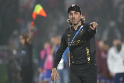 Luis Zubeldía ganó la Copa Sudamericana 2023 con Liga de Quito.