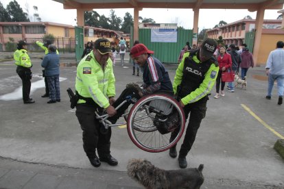 Esto sucedió en un colegio de Quito.