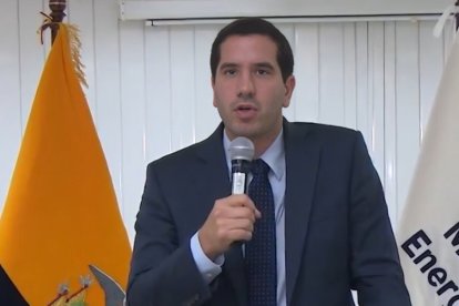 El titular encargado de Energía, Roberto Luque, en rueda de prensa este 22 de abril de 2024.
