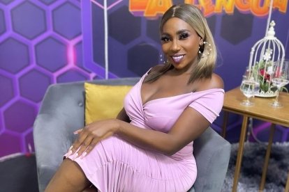 Martha Quiñónez fue presentadora de farándula.