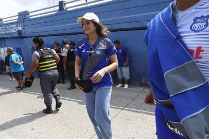 Débora Delgado estuvo en el Capwell antes del Clásico.