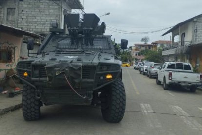 Con el estado de excepción, los militares pueden estar en las calles.