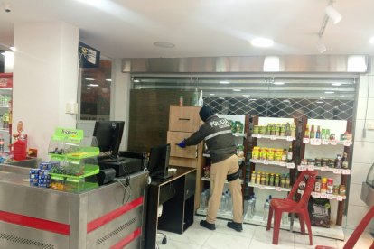 No solo casas fueron allanadas en el caso Blanqueo JR, también locales comerciales.