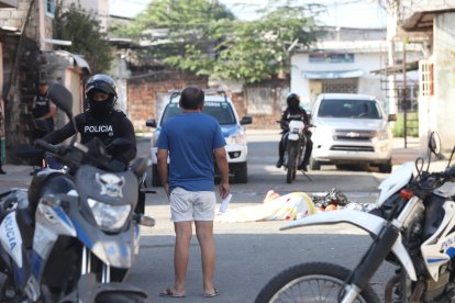 Se 'bajaron' a un joven en la Trinitaria.