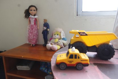 La ecuatoriana conserva varios juguetes que sus niños tenían cuando vivían en Ecuador.