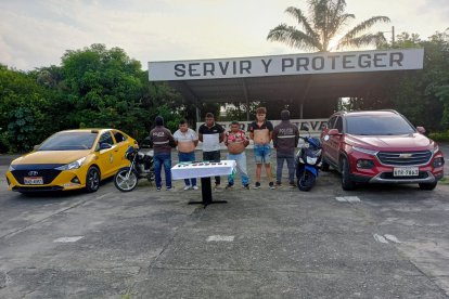 Los detenidos fueron puestos a cargo de autoridades.