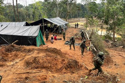 Cerca del río Biguno, en Orellana, soldados ecuatorianos fueron atacados por exguerrilleros.