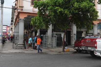 La víctima vendía aguas en el sector.