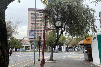 Cerca de esta intersección, de la avenida Amazonas con la calle Veintimilla, la víctima logró liberarse de la mujer sospechosa.