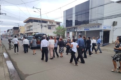 Familiares, amigos y seguidores acompañaron el cortejo fúnebre.